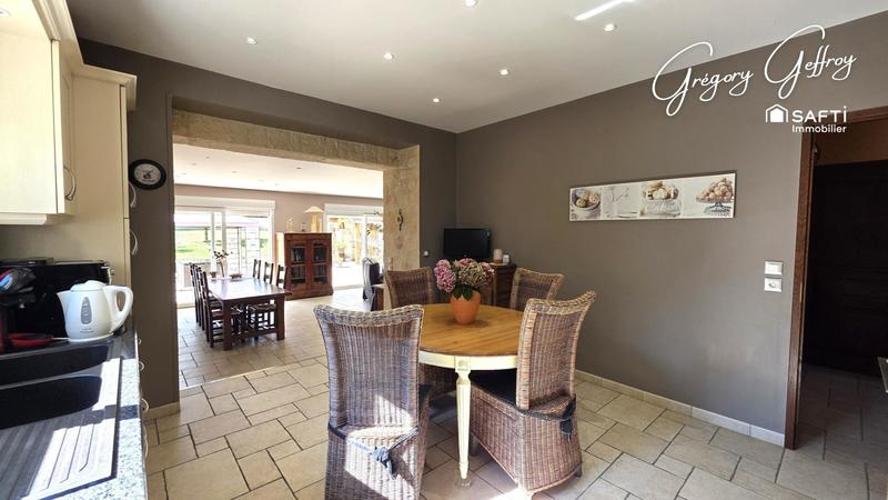 Maison - 199 m² - 5 pièces