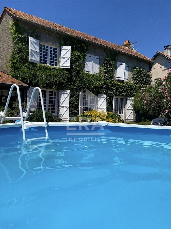 Maison - 174 m² - 4 pièces