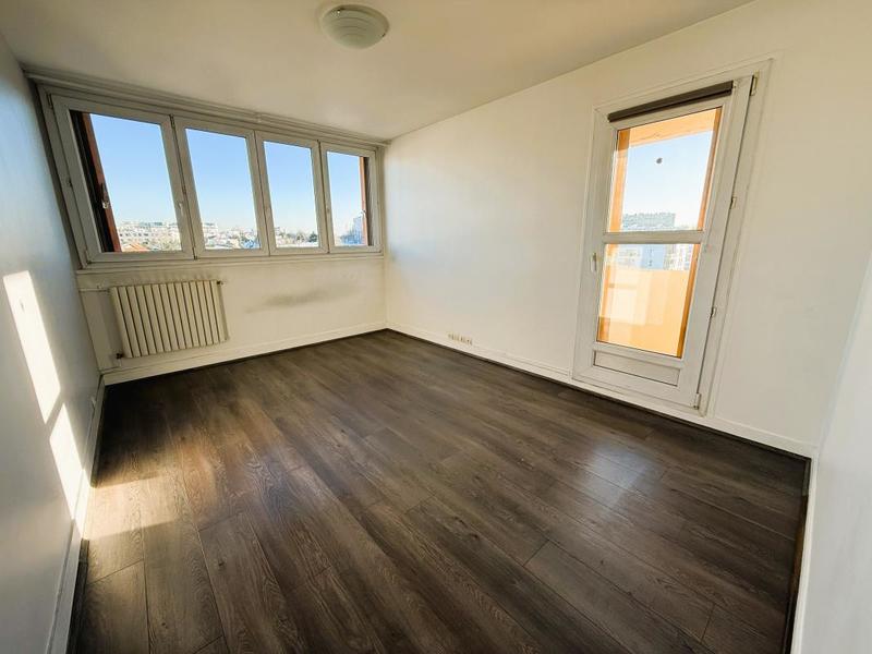 Appartement - 72 m² - 4 pièces