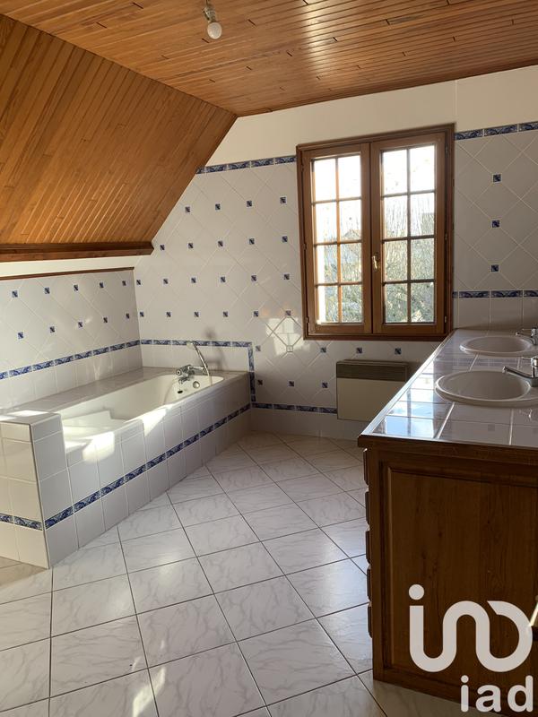 Maison - 174 m² - 6 pièces
