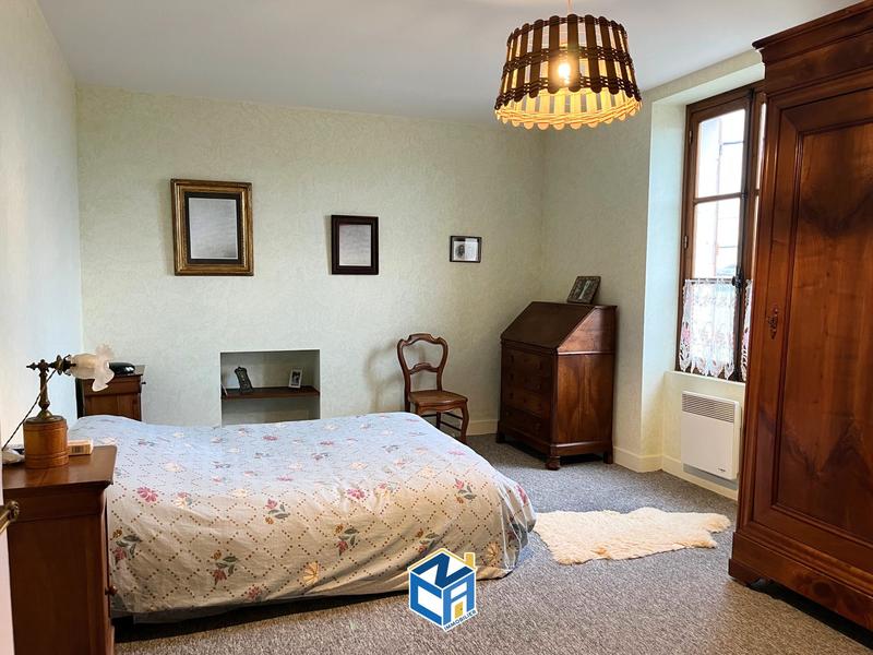 Maison ancienne - 160 m² - 7 pièces