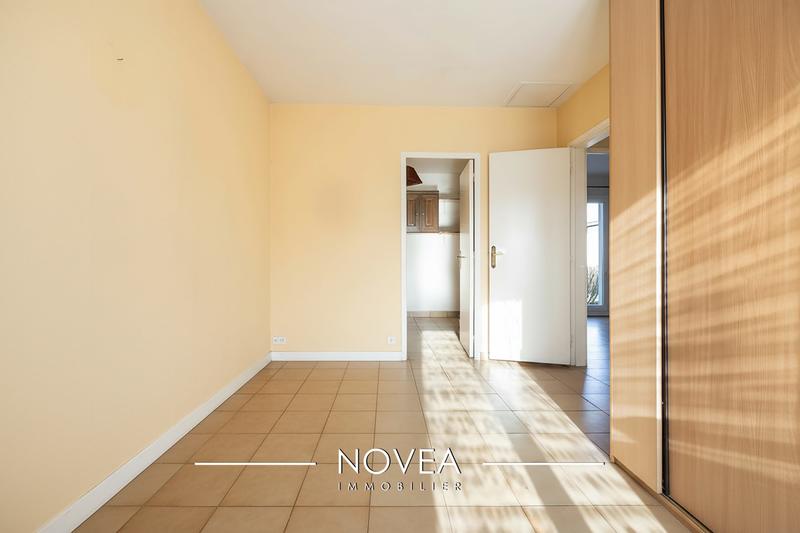 Maison - 94 m² - 5 pièces