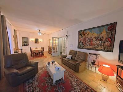 Maison - 186 m² - 7 pièces