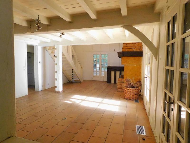 Maison - 213 m² - 7 pièces