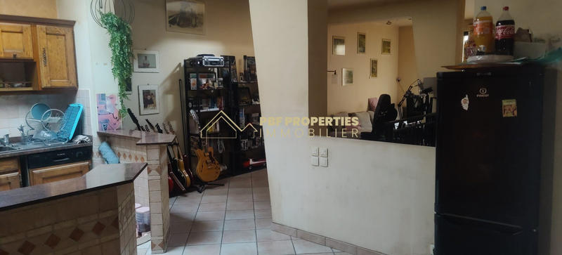 Loft - 160 m² - 5 pièces