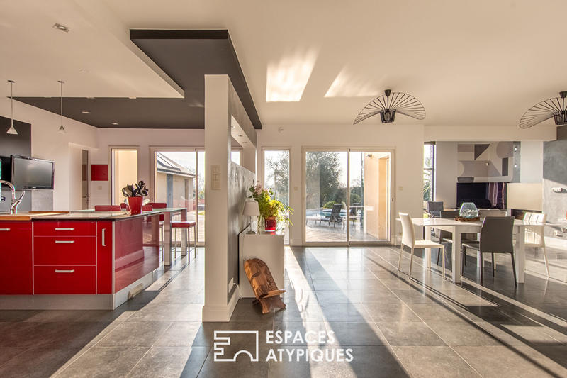 Maison - 222 m² - 6 pièces