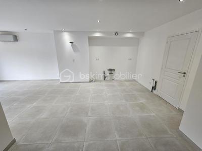 Maison de ville - 150 m² - 7 pièces