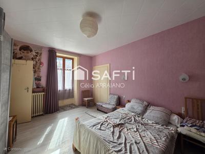 Appartement - 85 m² - 4 pièces