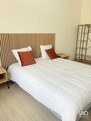 Local commercial - 240 m²