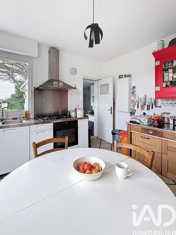 Maison - 170 m² - 8 pièces