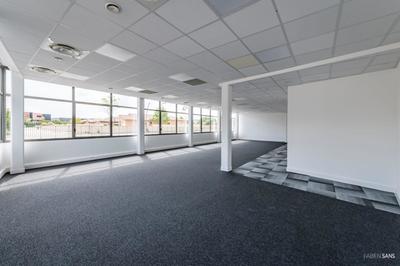 Bureau - 146 m²