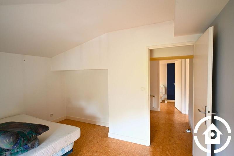 Maison - 167 m² - 6 pièces