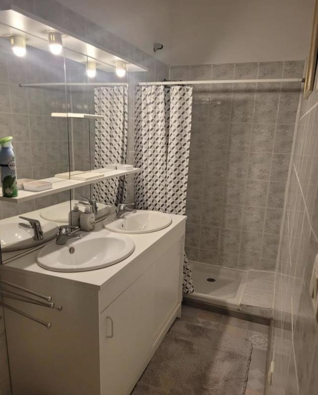 Maison - 159 m² - 7 pièces