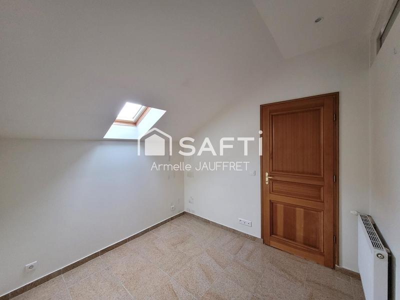 Maison - 158 m² - 6 pièces