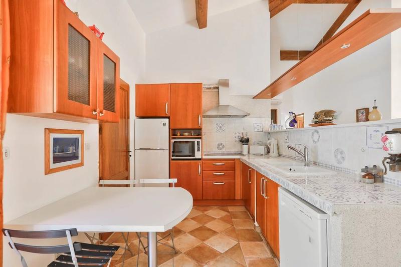 Maison - 308 m² - 10 pièces