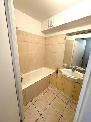 Studio - 27 m² - 1 pièce