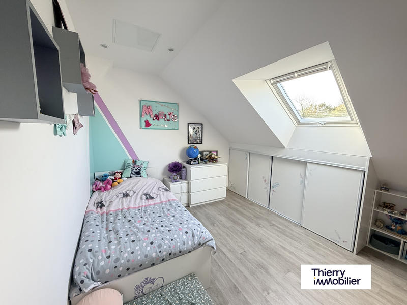 Maison - 180 m² - 6 pièces