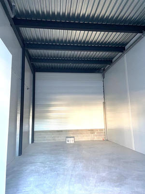 Entrepôt - 70 m²