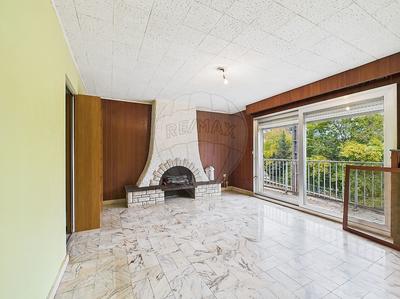 Maison - 230 m² - 8 pièces