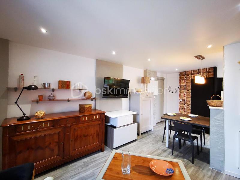 Immeuble - 345 m² - 13 pièces