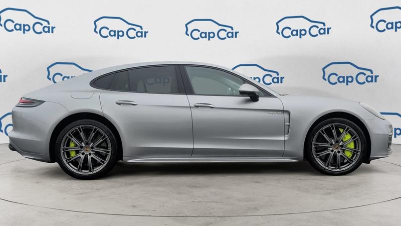 Porsche Panamera 4.0 680 Hybrid Pdk8 s - Entretien constructeur