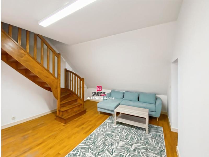 Maison - 263 m² - 8 pièces