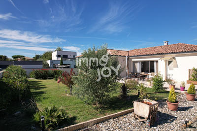 Maison - 136 m² - 6 pièces