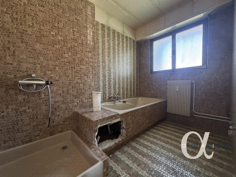 Appartement - 108 m² - 5 pièces