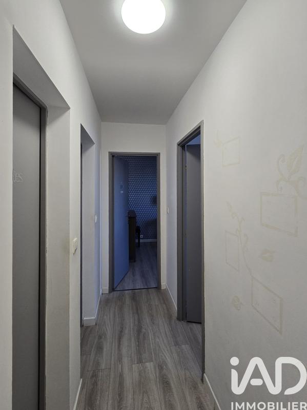 Appartement - 80 m² - 4 pièces