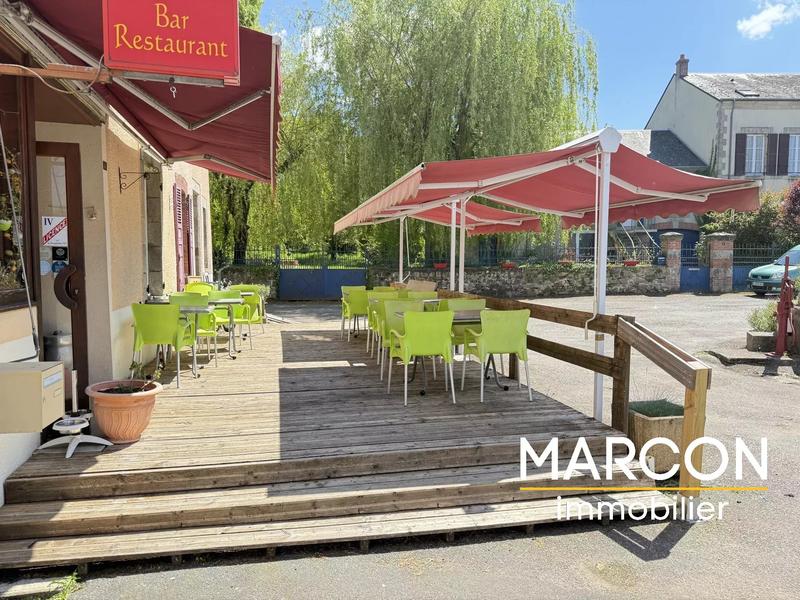 Maison de village - 300 m² - 9 pièces