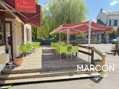 Maison de village - 300 m² - 9 pièces