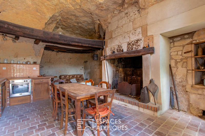 Maison - 200 m² - 9 pièces