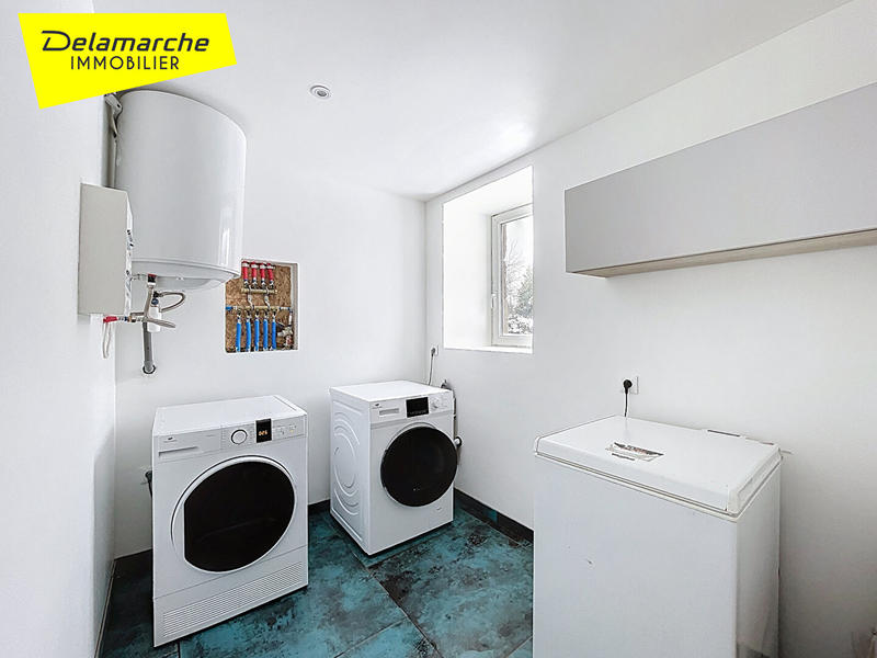 Maison - 179 m² - 8 pièces