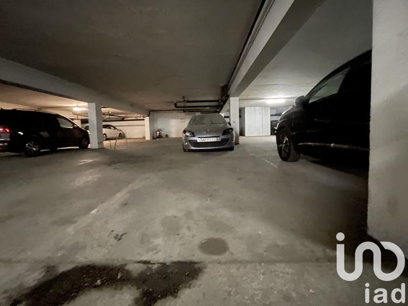 Parking - 11 m²