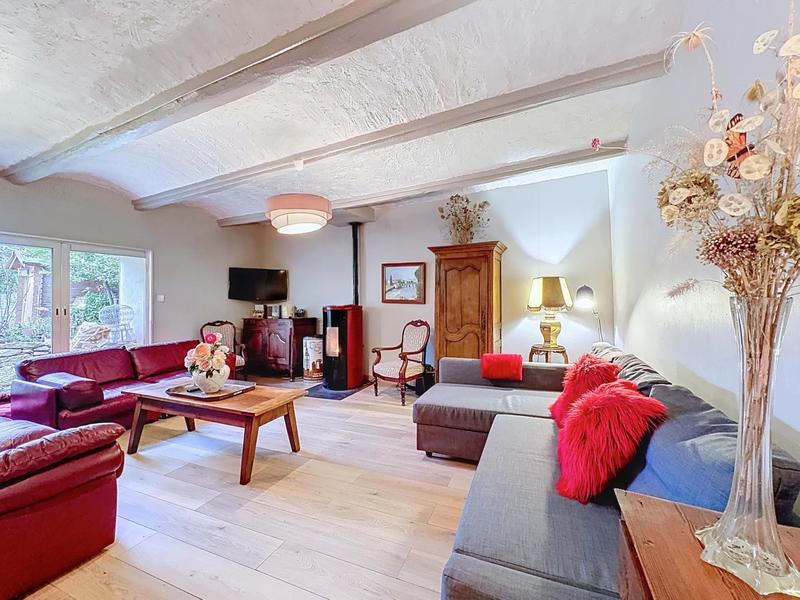 Maison - 182 m² - 6 pièces