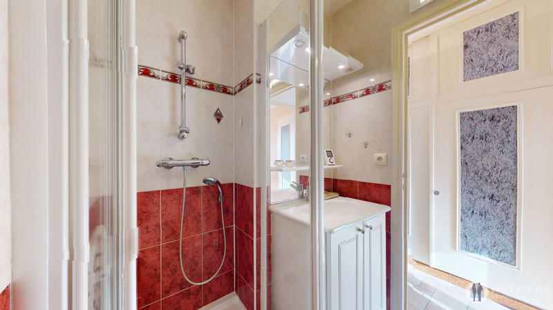 Appartement - 65 m² - 4 pièces