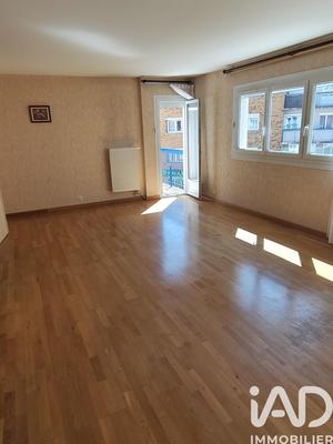 Appartement - 75 m² - 3 pièces