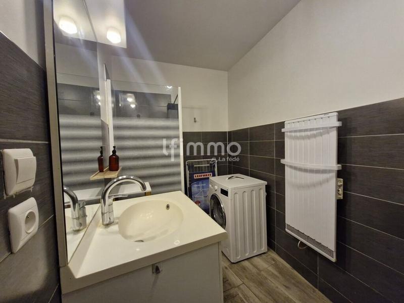 Immeuble - 104 m² - 6 pièces