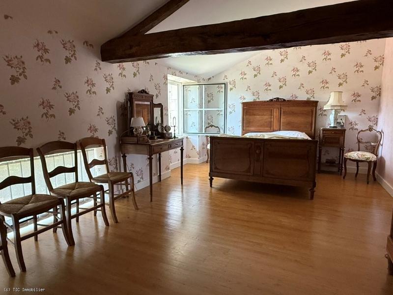 Maison de village - 161 m² - 7 pièces