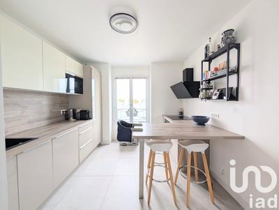 Appartement - 80 m² - 3 pièces