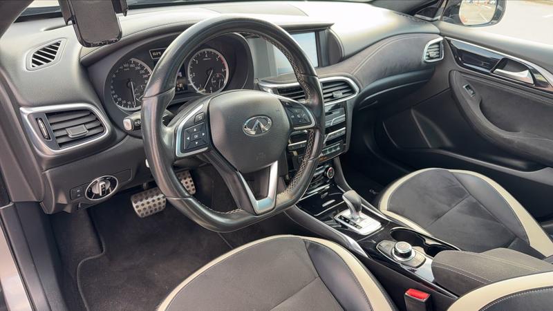 Infiniti Q30 2.2 d 170 Dct7 Sport