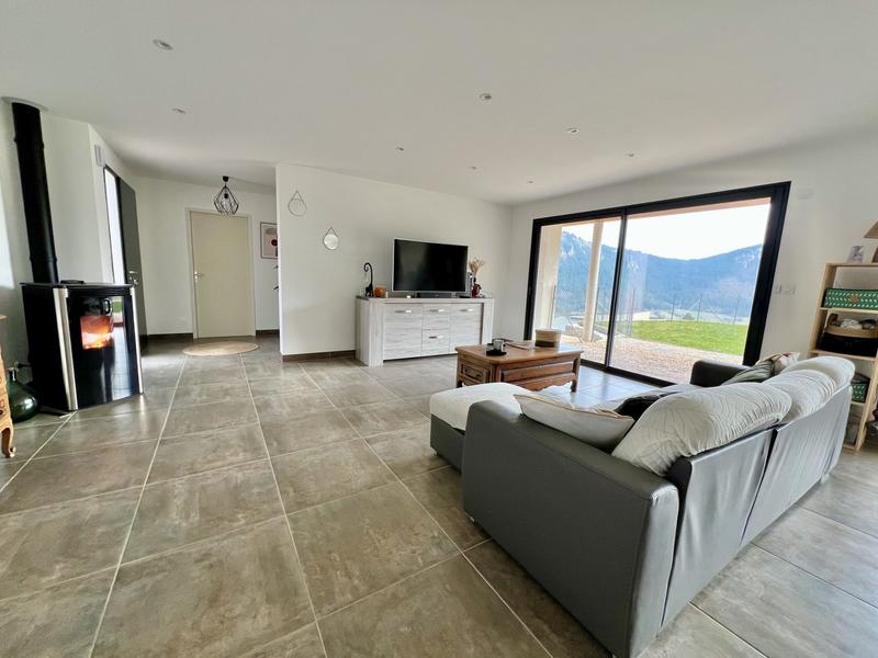 Villa - 168 m² - 5 pièces