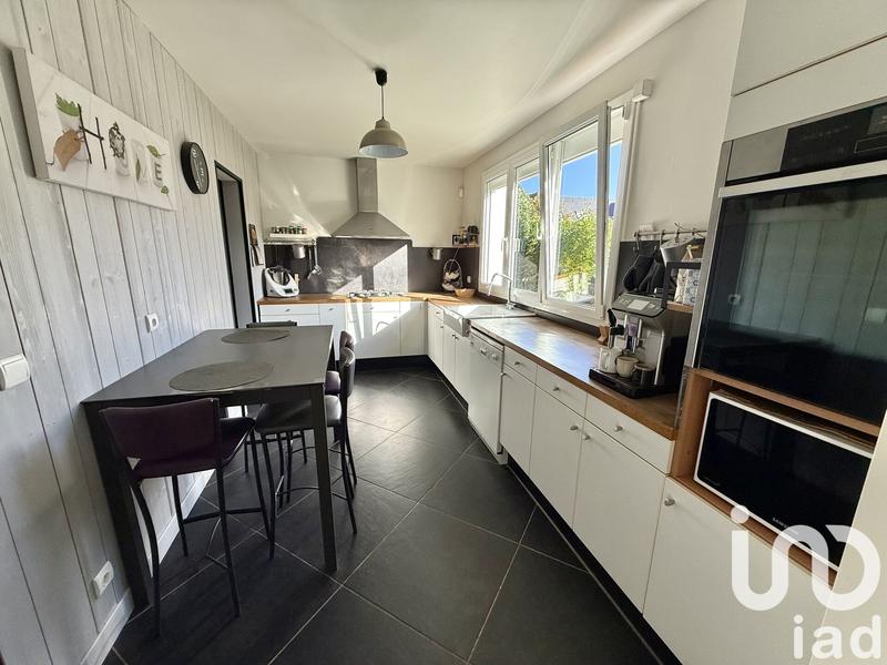 Maison - 178 m² - 7 pièces