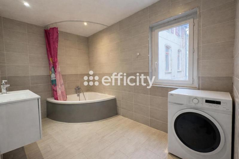 Maison de ville - 150 m² - 5 pièces