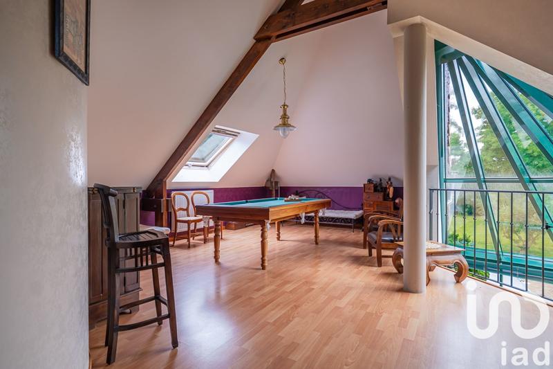 Maison de maîtres - 182 m² - 9 pièces