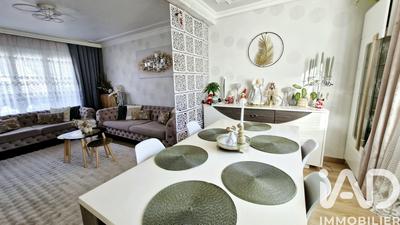 Maison - 114 m² - 6 pièces