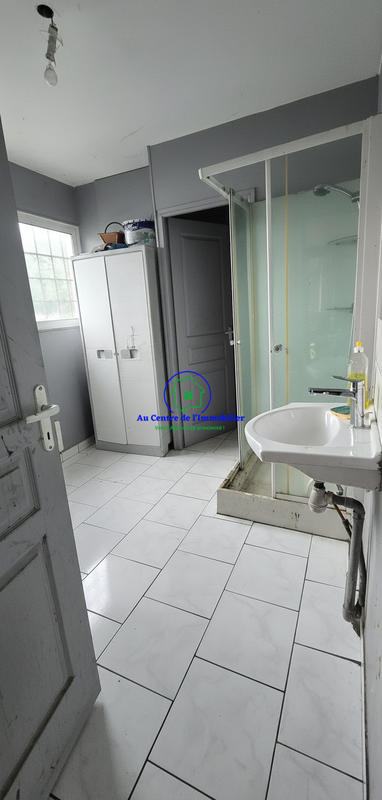 Local d'activités - 200 m²