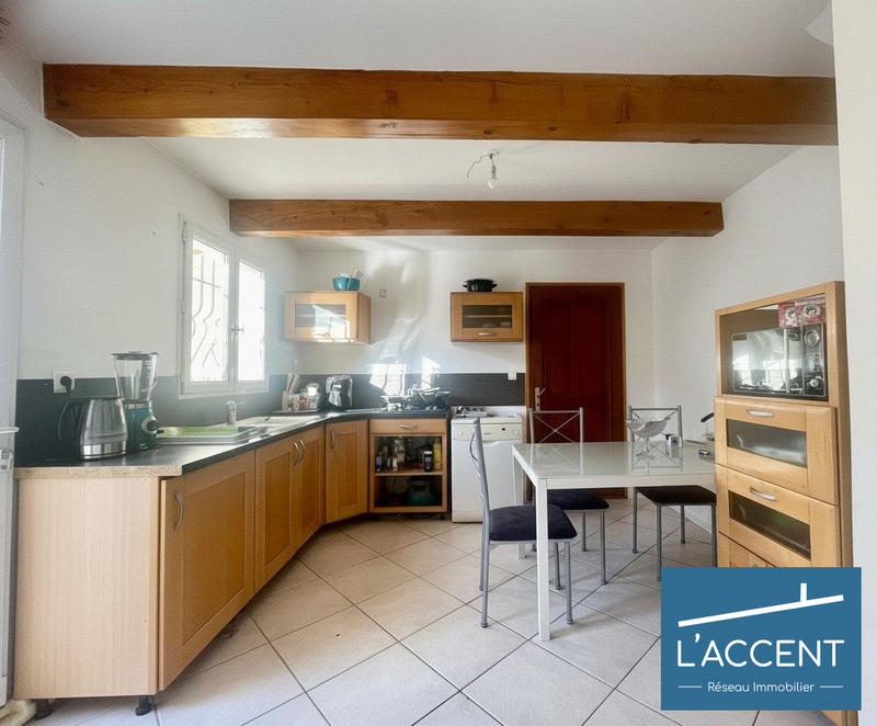 Maison - 101 m² - 5 pièces