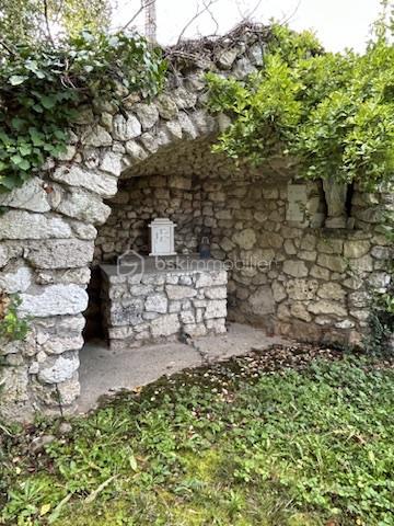 Maison - 598 m² - 20 pièces