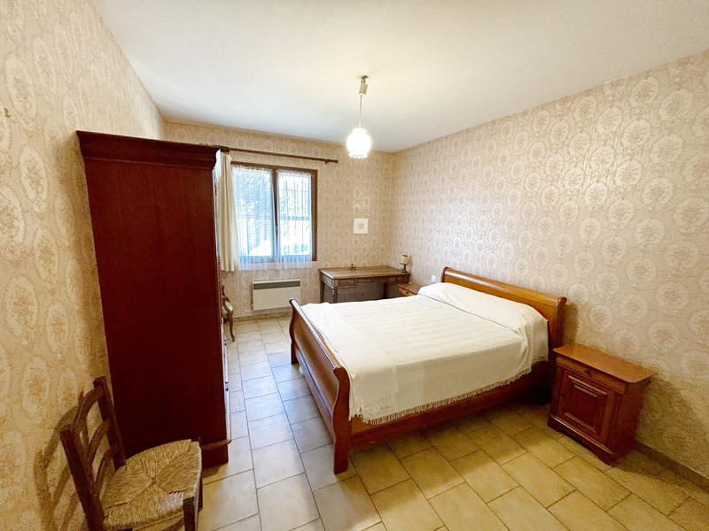 Villa - 180 m² - 8 pièces